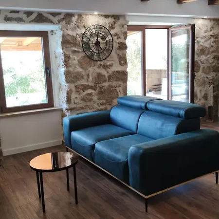 Stone Hause Noa Villa *