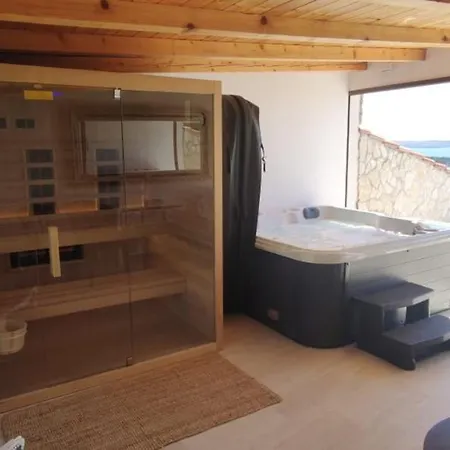 Stone Hause Noa Villa Banjol