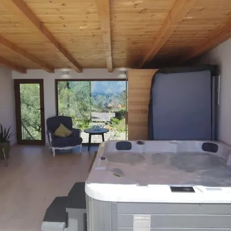 Stone Hause Noa Villa Banjol